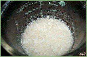 Дрожжевые оладьи на простокваше - фото шаг 1