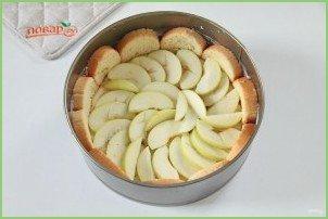 Яблочная шарлотка с хлебом - фото шаг 5