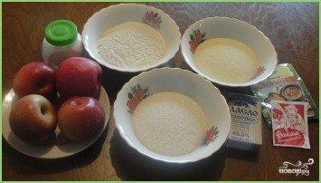 Яблочный пирог с манкой - фото шаг 1