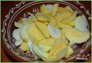 Яблочный пирог в духовке - фото шаг 9