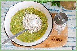 Кабачковые оладьи для детей - фото шаг 4