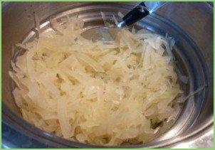 Капустные оладьи в духовке - фото шаг 1