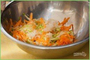 Оладушки с кабачками - фото шаг 3