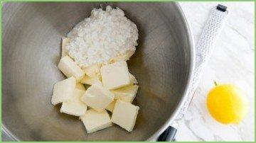 Песочное печенье с творогом - фото шаг 1