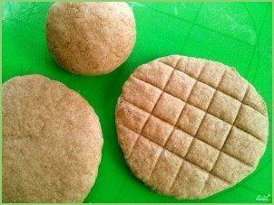 Ржаные лепешки - фото шаг 5