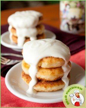 Сырники с вишней - фото шаг 4