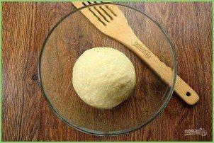 Тонкая пицца на дрожжевом тесте - фото шаг 3