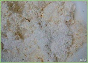 Вареные сырники для детей - фото шаг 2