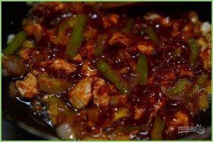 Закусочные трубочки с курицей и овощами - фото шаг 5