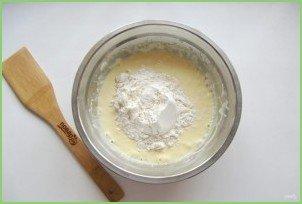 Заливной пирог на майонезе - фото шаг 10