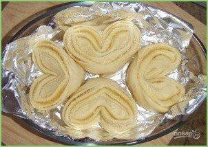 Булочки-сердечки с сахаром - фото шаг 7