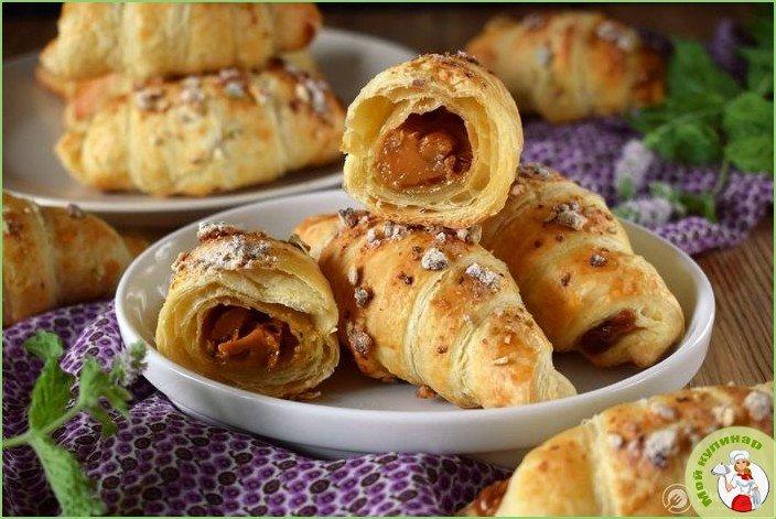 Круассаны со сгущенкой - фото шаг 1