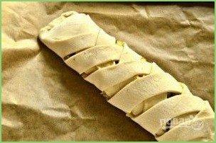 Кулебяка из слоеного теста - фото шаг 9