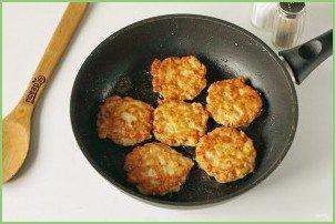 Оладьи из куриной грудки с крахмалом - фото шаг 7