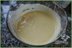 Оладьи на дрожжах на молоке - фото шаг 4