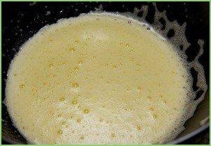 Оладьи на молоке - фото шаг 1