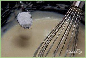 Оладьи с яблоками на молоке - фото шаг 2