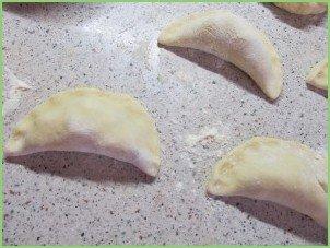 Пирожки из творожного теста с яблоками - фото шаг 5