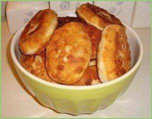 Пирожки с картошкой и мясом - фото шаг 7