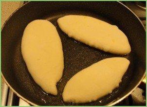 Пирожки с вареньем на сковороде - фото шаг 2