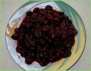 Пирожки с вишней на кефире - фото шаг 7