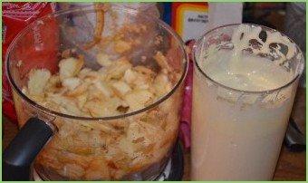 Шарлотка с яблоками в аэрогриле - фото шаг 2