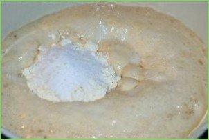 Тесто на молоке для пирожков - фото шаг 3