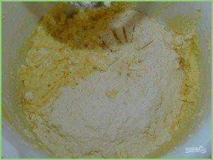 Творожники с изюмом - фото шаг 2