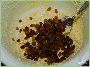 Творожники с изюмом - фото шаг 3