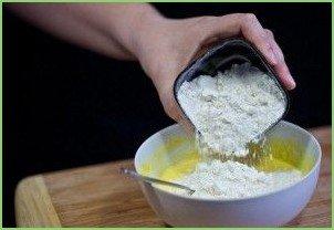 Заварной крем со сгущенкой - фото шаг 1