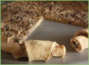 Круассаны из творожного теста - фото шаг 4