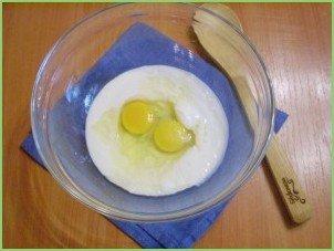 Оладьи на кислом кефире - фото шаг 2