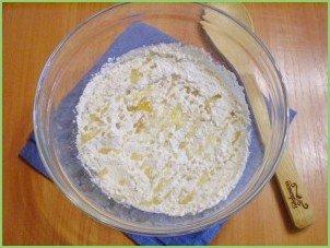 Оладьи на кислом кефире - фото шаг 3