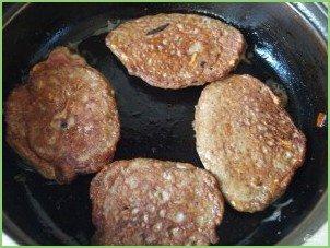 Печеночные оладьи из говяжьей печени - фото шаг 3