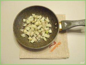 Пирожки с яйцами на кефире - фото шаг 2