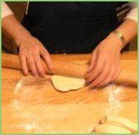 Pizzelle Fritte, жаренная пицца - фото шаг 2