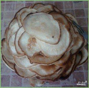 Пышные оладьи на кислом молоке - фото шаг 3