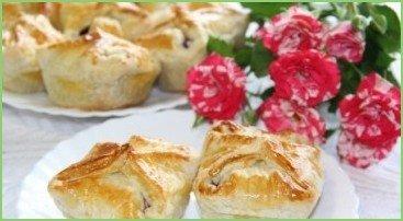 Слоёные корзиночки с творожно-ягодной начинкой - фото шаг 5