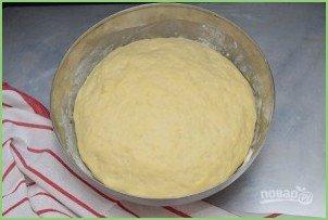 Тесто для пирожков с капустой в духовке - фото шаг 6