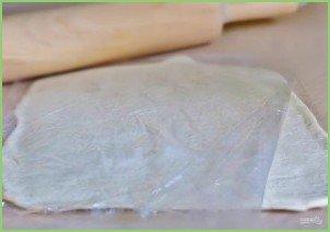 Закусочная пицца на слоеном тесте - фото шаг 1