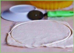 Закусочная пицца на слоеном тесте - фото шаг 2