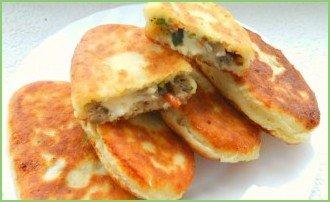 Жареные пирожки из творожного теста - фото шаг 6