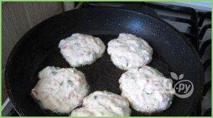 Ленивые беляши на дрожжах - фото шаг 4