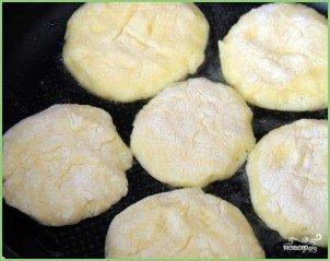 Оладьи из манной каши - фото шаг 6