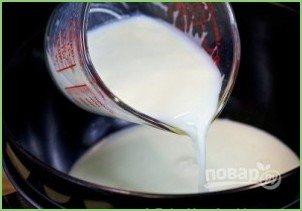 Оладьи из молока - фото шаг 1