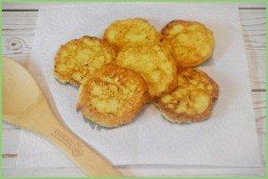 Оладьи из замороженных кабачков - фото шаг 7