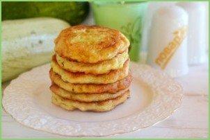 Оладьи из замороженных кабачков - фото шаг 8