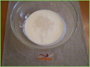 Оладьи на кефире пышные без яйца - фото шаг 2