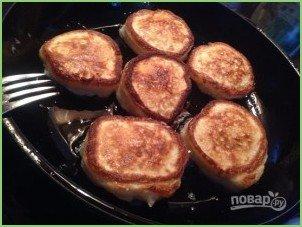 Оладьи на молоке и дрожжах - фото шаг 9