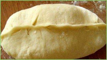 Пирожки из замороженной вишни - фото шаг 11